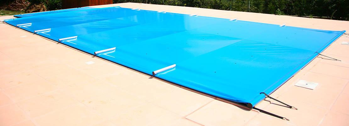 Couverture de sécurité à barres pour piscine